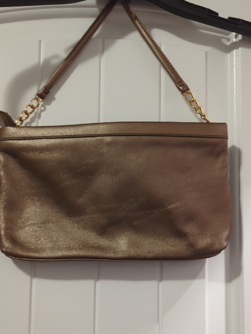 Anne Klein Leather Metallic Bronze Shoulder Purse with Gold Chain - Picture 4 of 6